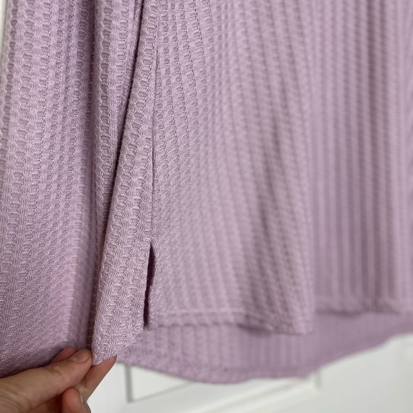 Chaser V-neck Waffle Weave Pullover Top S Pale Purple - Picture 5 of 11